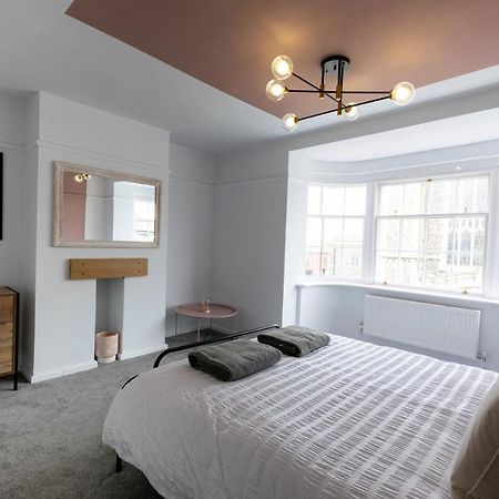 The Penthouse Villa Cromer Bagian luar foto