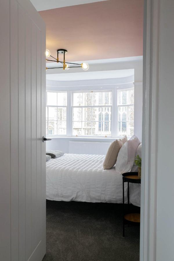 The Penthouse Villa Cromer Bagian luar foto