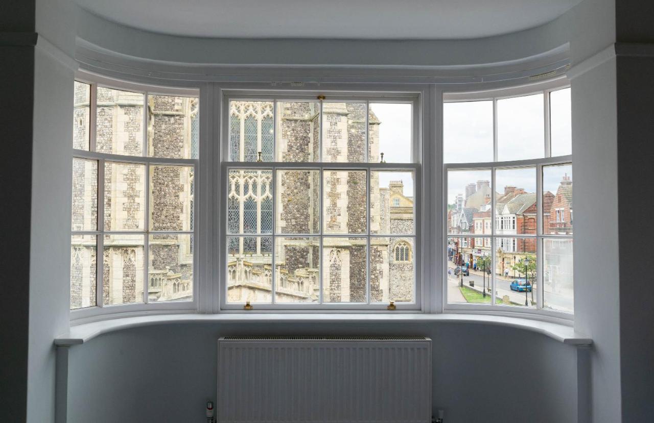 The Penthouse Villa Cromer Bagian luar foto